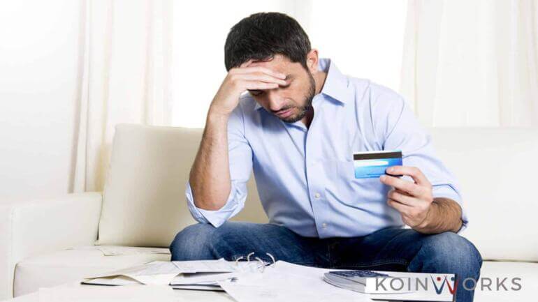 "Perkecil utang kartu kredit kamu setiap bulan, maka skor kredit kamu menjadi lebih bagus
