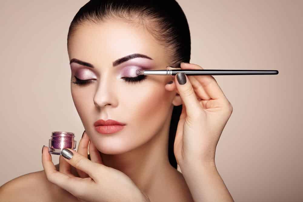 4 Peluang Bisnis yang Menghasilkan Banyak Uang di Hari Kartini