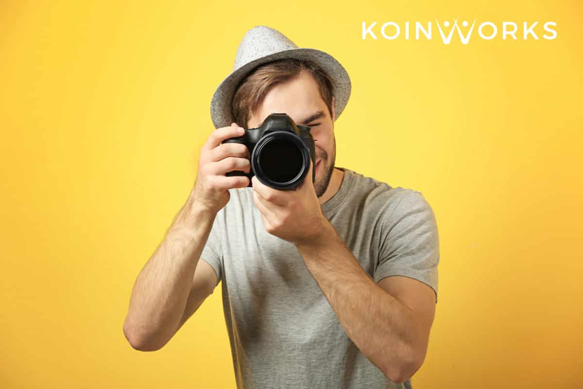penjual foto di situs digital - Kerja Sampingan yang Cocok untuk Introvert - fotografer