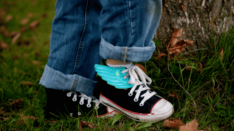 Cara Mengatur Stok Bahan Baku Sepatu Anak