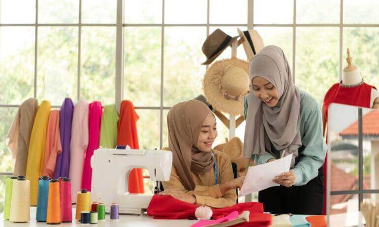 Cara Memulai Bisnis Hijab, Tepat untuk Para Pemula