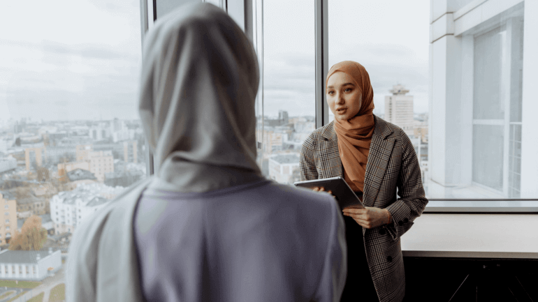 Inilah SOP yang Perlu Kamu Susun dalam Bisnis Hijab
