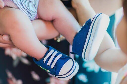 5 Faktor yang Mempengaruhi Bentuk atau Model Produk Sepatu Anak