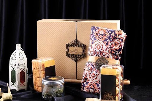 Cara Edukasi Konsumen untuk Menggunakan Produk Bisnis Hampers