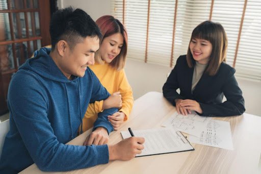 Memahami Perilaku Konsumen dalam Bisnis Kursus Bahasa Asing