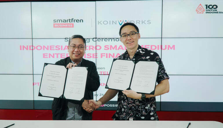 KoinWorks dan Smartfren Tanda Tangani MoU Pembiayaan UMKM